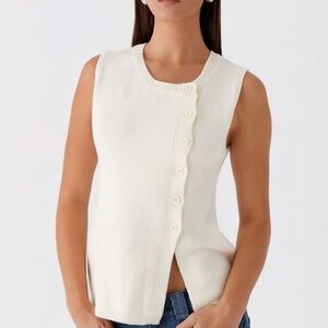 Peppermayo NWOT Carey Asymmetrical Button Vest Top Ivory